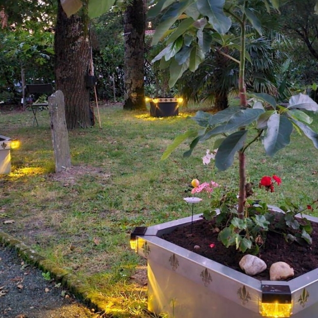 2000_689_bacjardin_crop